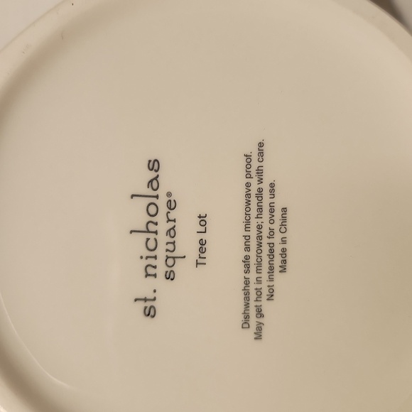 St. Nicholas Square Tree Lot serving dish knife Cheese Bowl Salsa Bowl Christmas - Picture 9 of 11